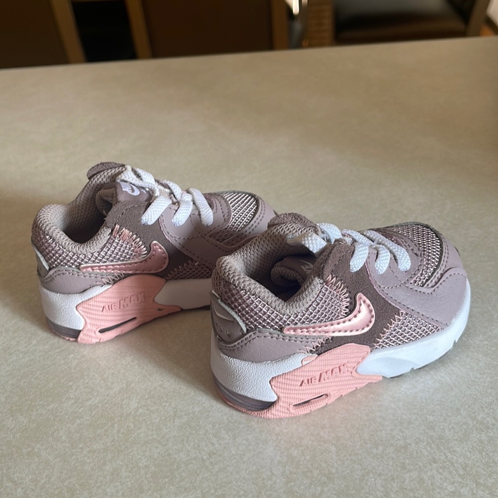 Air max Nike size 2